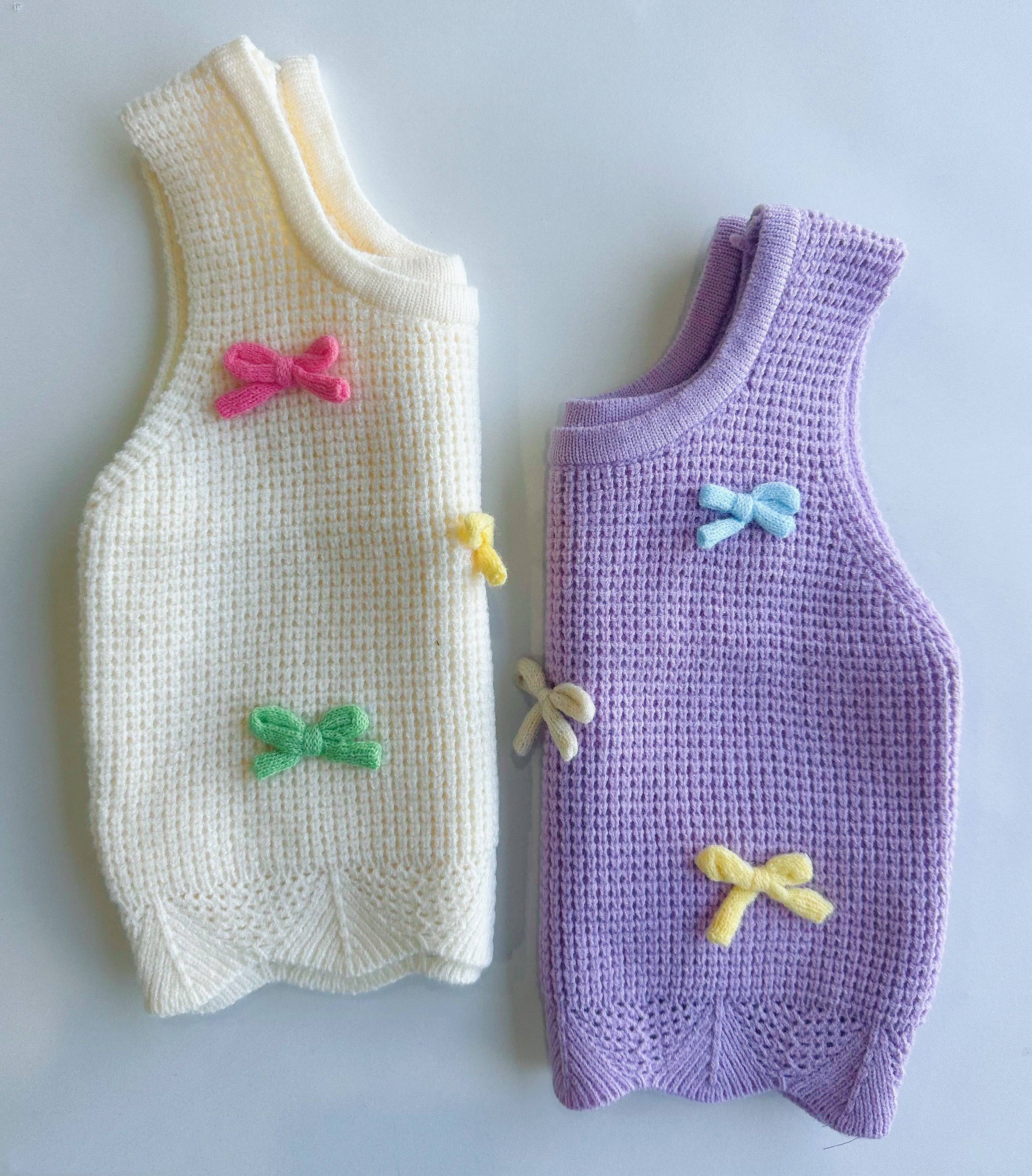 Bow knit sweater vest 