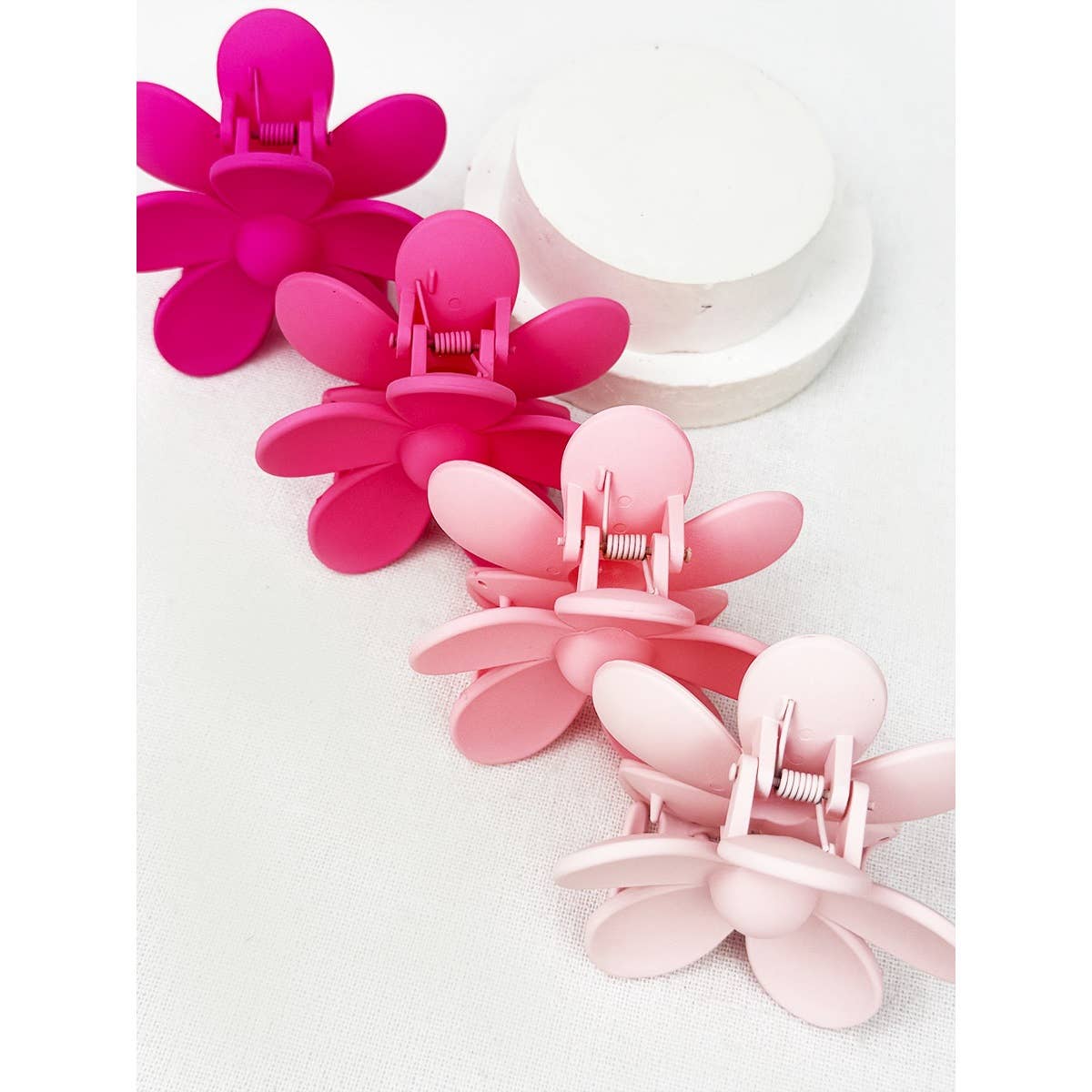 Pink Shades of Daisy Hair Clip