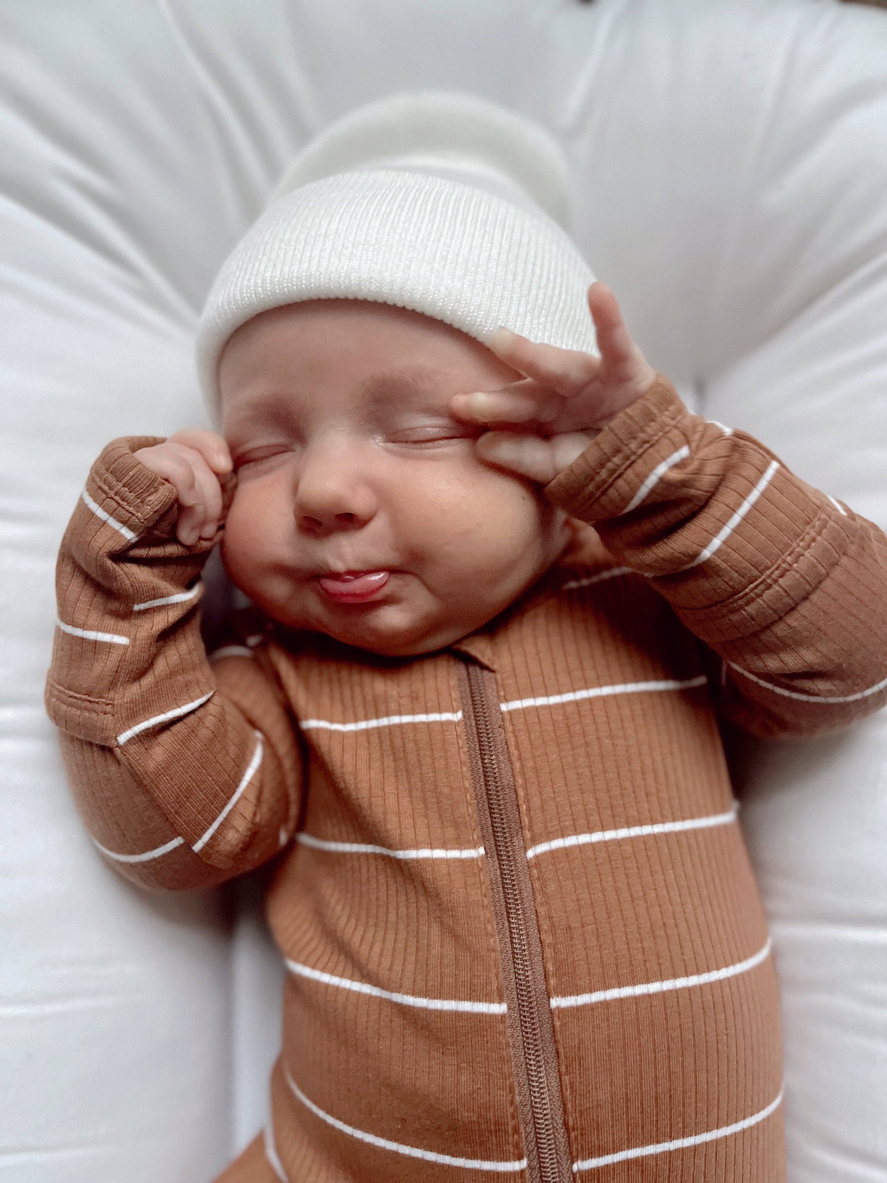 Baby's First Hat, Warm White