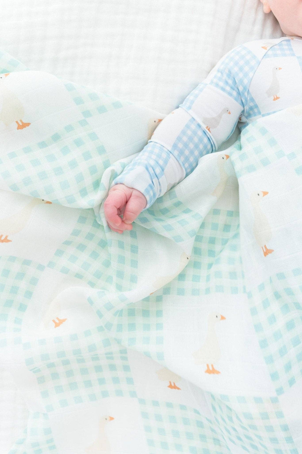Wesley Muslin Blanket